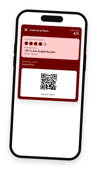 Un téléphone affichant la carte de fidélité du Café de la Place dans Apple Wallet, 4 tampons sur 5.